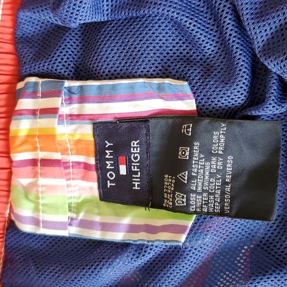 Tommy Hilfiger Men's Floral Swim Short size XL - Picture 6 of 6